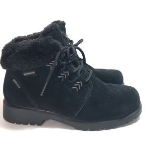 Sporto Holly Black Sherpa Insulated Waterproof Suede Lace Up Booties Size 6.5